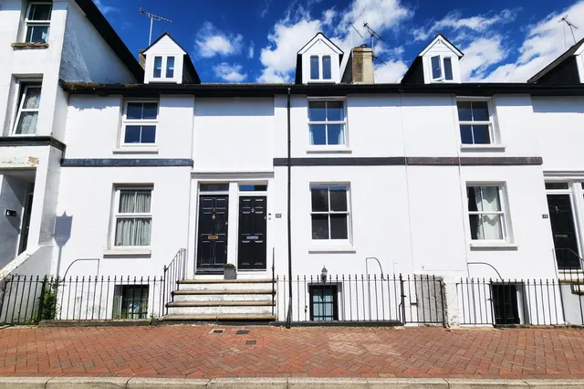 Queen Street, Ashford, TN23, photo 1
