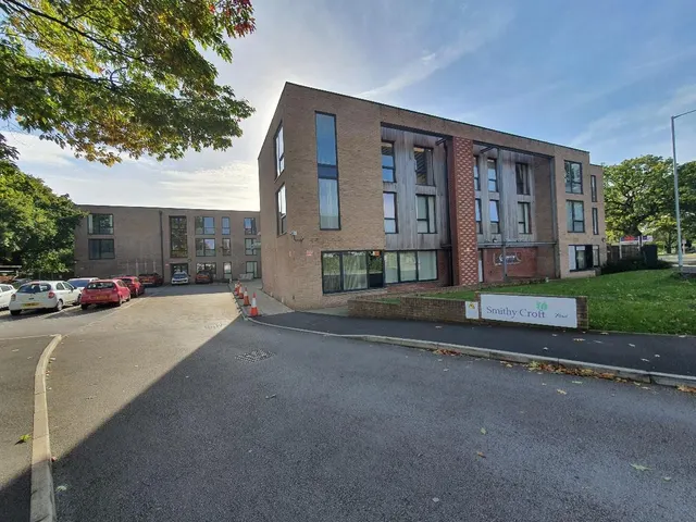 Finney Lane, Heald Green, photo 1