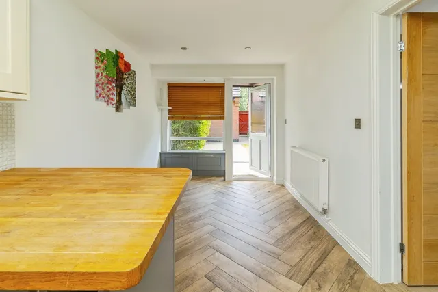 Cadeby Court, Broughton, MK10, photo 3