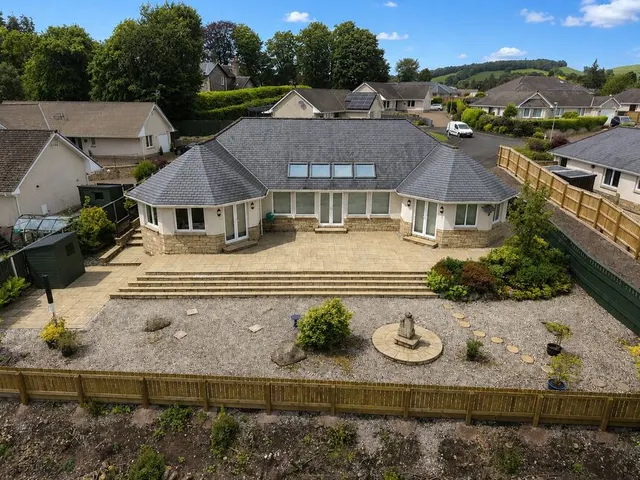 Photo 2 — Meadow Bank, Dumfries and Galloway, DG10