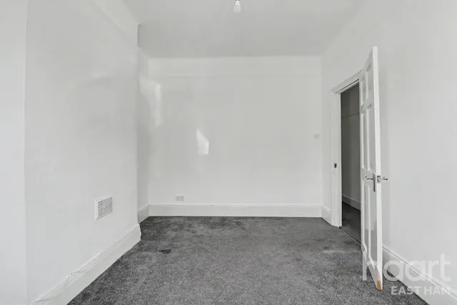 Katherine Road, Forest Gate, E7, photo 3