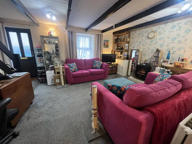 East Charles Street, Camborne, TR14, photo 2