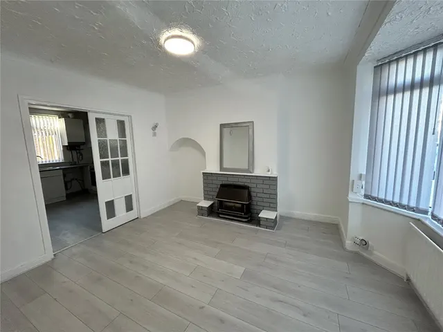 Photo 3 — Lauderdale Avenue, Holbrooks, Coventry, CV6
