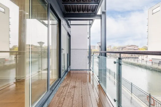 Boardwalk Place, E14, photo 2
