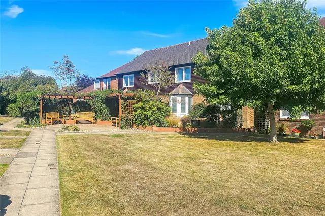 The Street, Rustington, BN16, photo 1