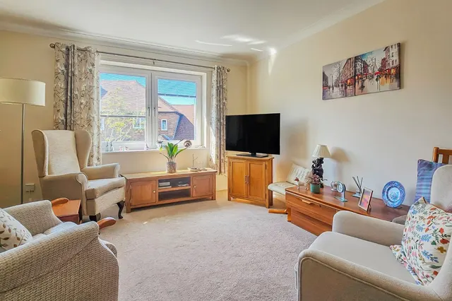 The Street, Rustington, BN16, photo 3