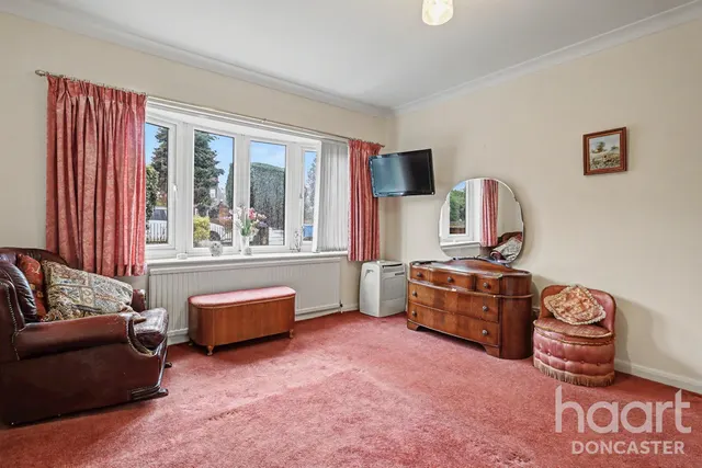 Eastfield Lane, Auckley, DN9, photo 3