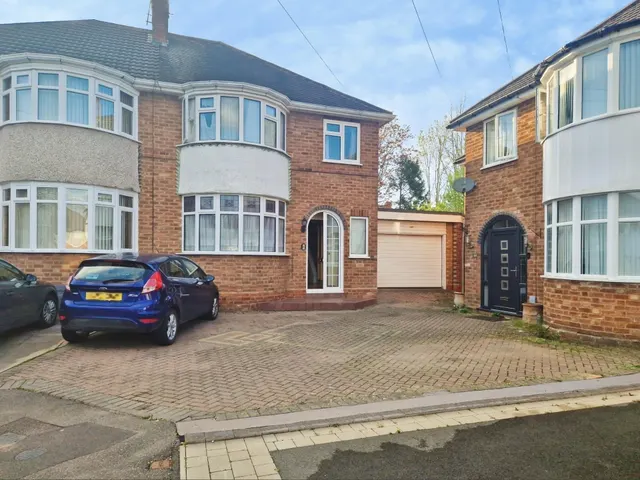 Ann Croft, Birmingham, B26, photo 1
