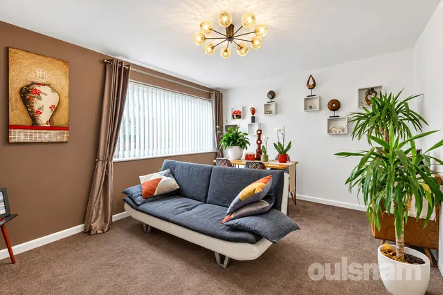 Photo 2 — Lea Croft Road, Redditch, Worcestershire, B97 5LZ