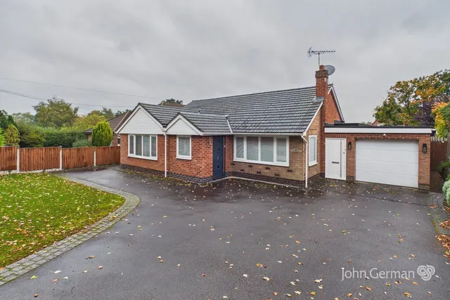 Ironwalls Lane, Tutbury, photo 1
