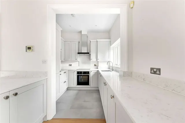Photo 2 — Clifton Hill, St. John's Wood, London, NW8 0QE