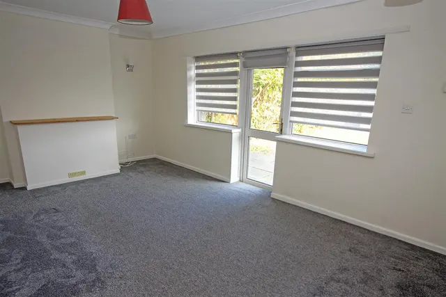 Photo 2 — Castle Lane West, Bournemouth