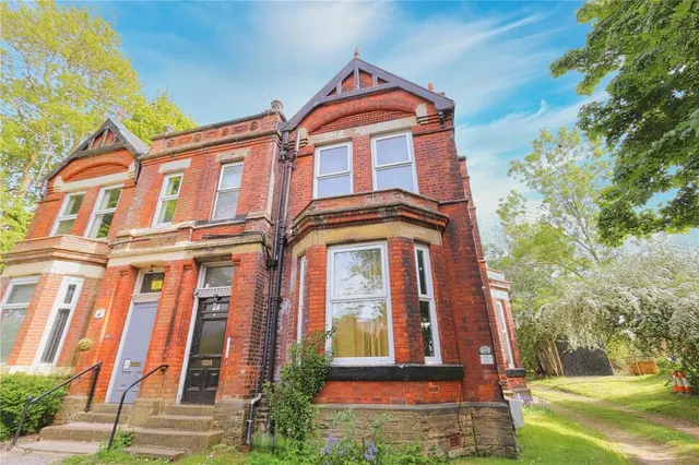 Manchester Road, Audenshaw, M34, photo 1