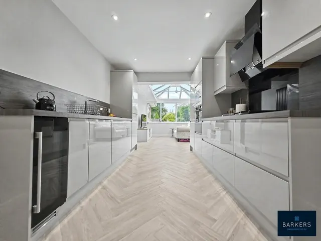 Photo 2 — Summerbridge Crescent, Gomersal BD19 4LW