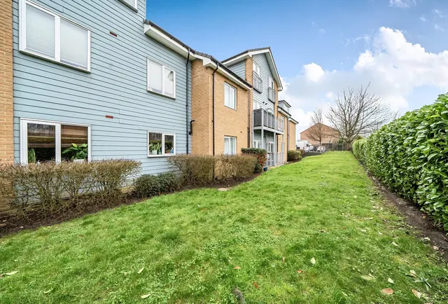 Photo 3 — Ian Macdonald Court, Surrey, Adastra Way, SM6 9FD