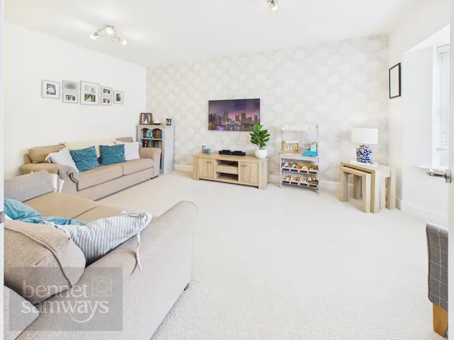 Bower Close, Ashbourne, DE6, photo 2