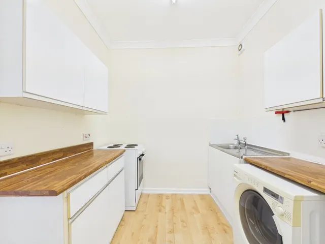 Photo 3 — Pentyre Terrace