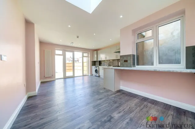 Pevensey Road, Tooting, SW17, photo 3