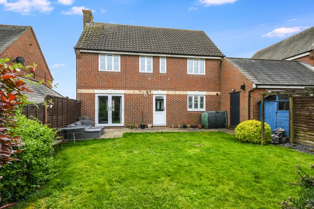 Stanley Rise, Chelmer Village, CM2, photo 3