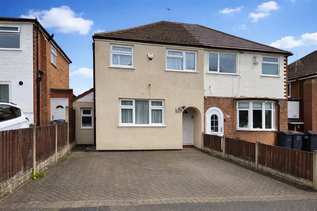 Lingfield Avenue, Great Barr, B44, photo 1