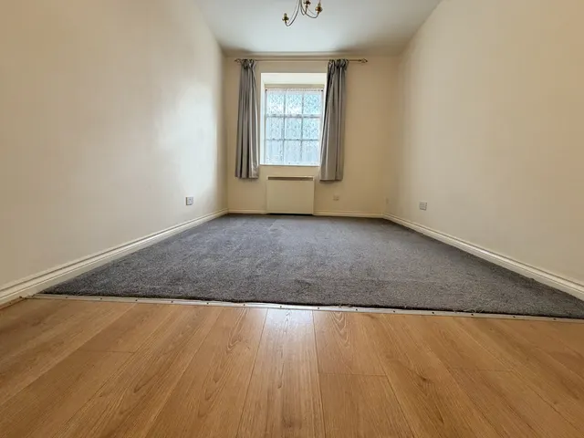 High Street, Ramsey, PE26, photo 2