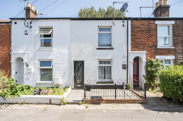 Cedar Road, Southampton, SO14, photo 1
