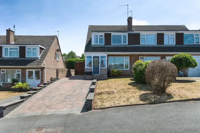 Broadfields Road, Exeter, photo 1