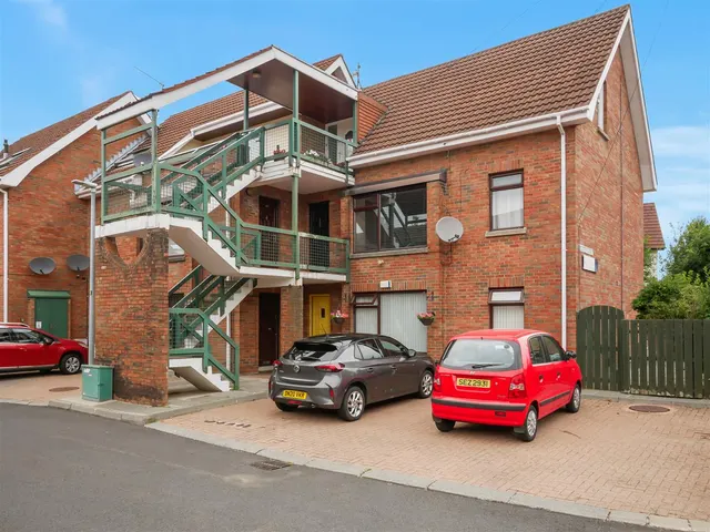 St. Johns Court, Upper Ormeau, BT7, photo 1