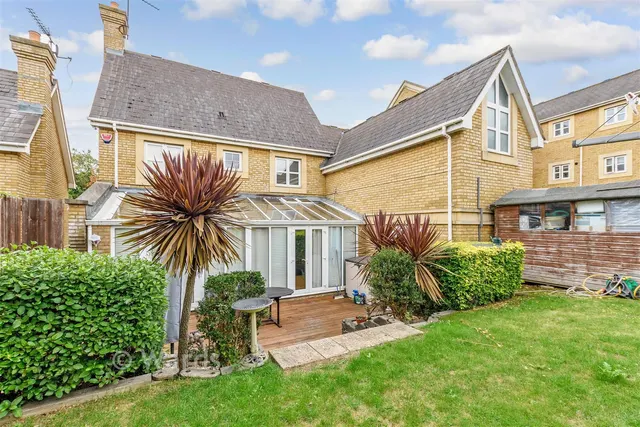 Sanderling Way, Greenhithe, DA9, photo 2