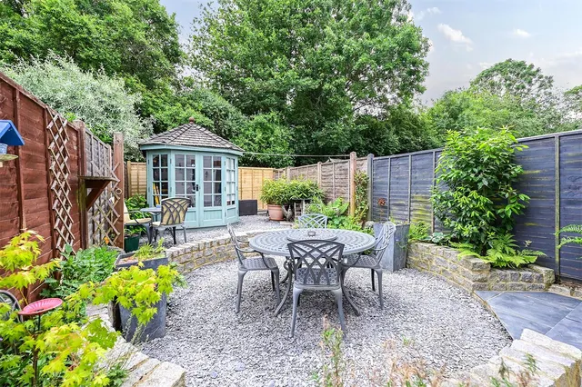 Photo 3 — Pound Meadow, Sherfield-on-Loddon, Hook, Hampshire, RG27 0EP