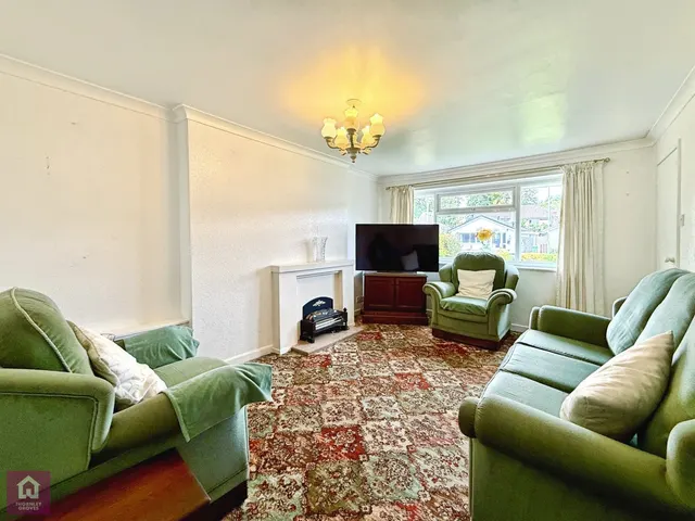 Redesmere Close, Timperley, WA15, photo 3