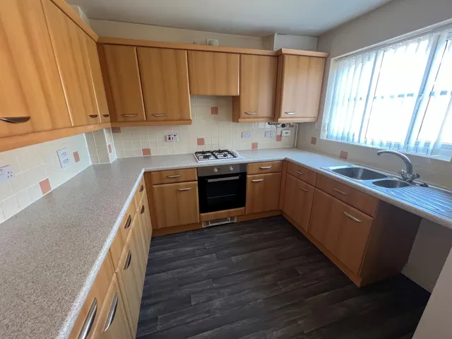 Jenkins Way, Cardiff, CF3, photo 2