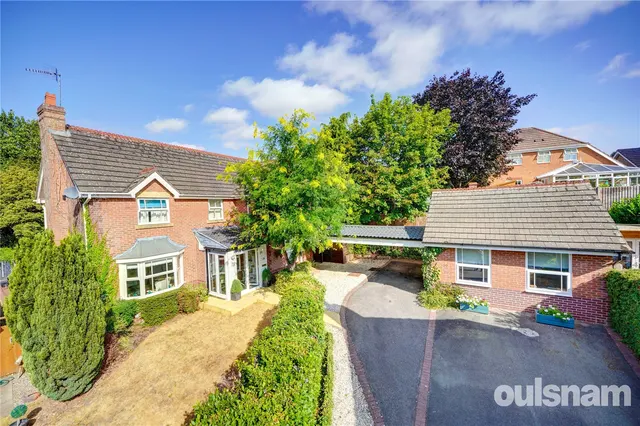 Mosel Drive, Droitwich, WR9, photo 1
