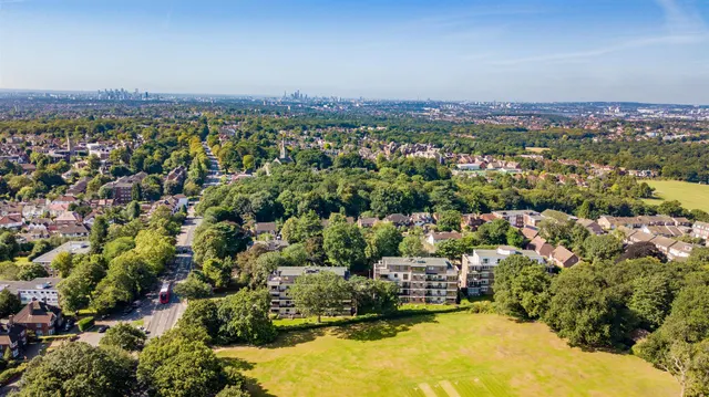 Photo 2 — Hawsted, Buckhurst Hill