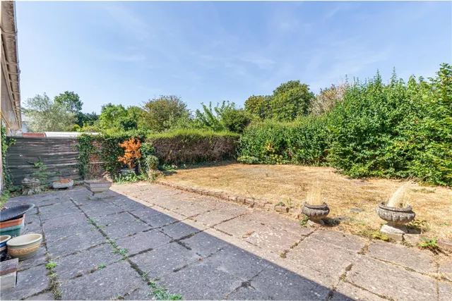 Broadlands Drive, Malvern, WR14, photo 2