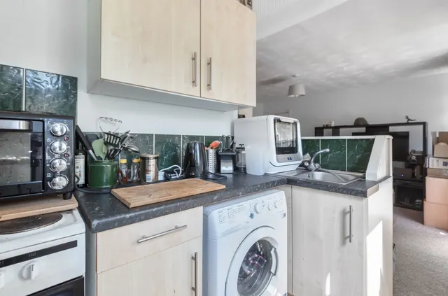 Hulse Road, Banister Park, SO15, photo 3