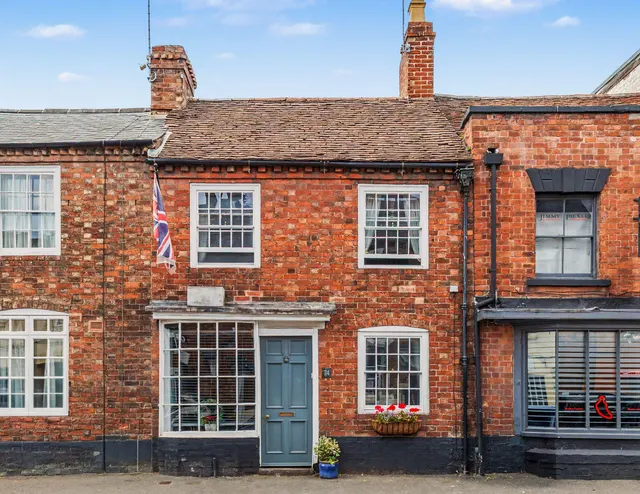 High Street, Pershore, WR10, photo 1
