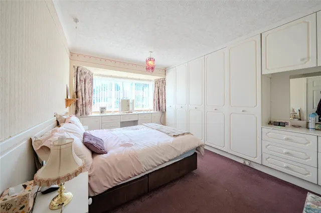 Foxholes Lane, Calverley, LS28, photo 3