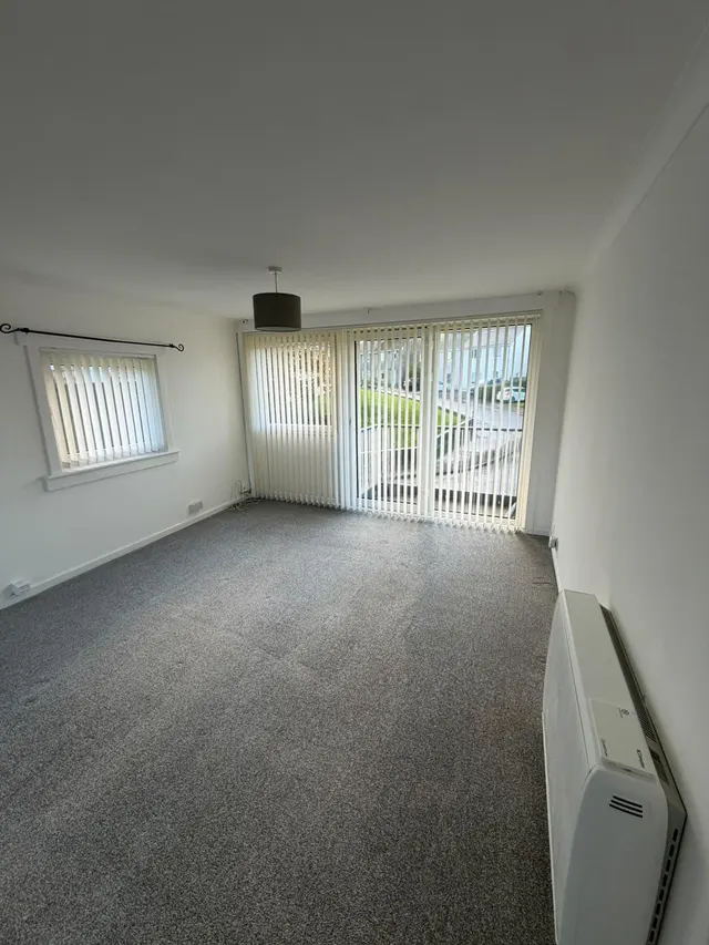 Dicks Park, East Kilbride, G75, photo 3