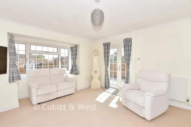 College Road, Ardingly, RH17, photo 2