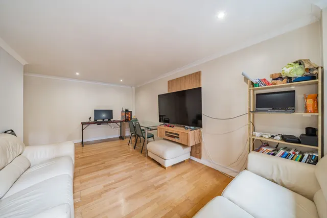 London, NW1, photo 2