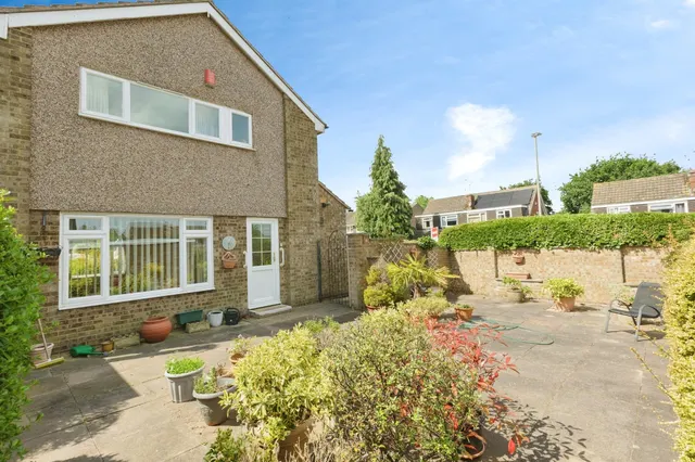 Rushton Drive, Leicester, LE2, photo 1