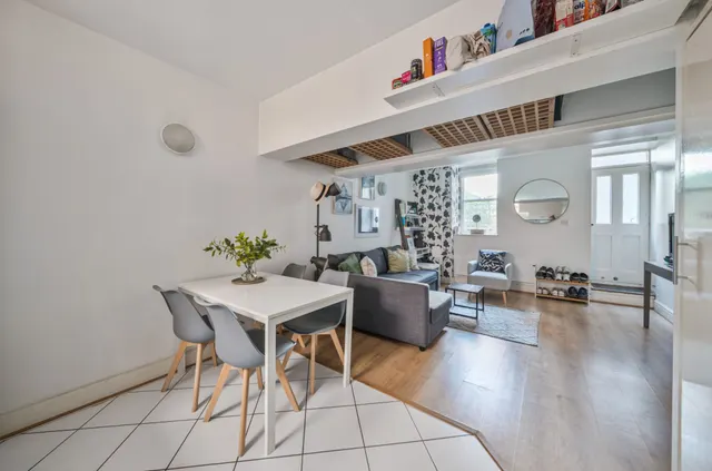 Photo 3 — Flat 1, Belgrave House 1-7 Clapham Road, London, London, SW9 0JP