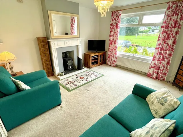 Abbeystead Drive, Lancaster, LA1, photo 2