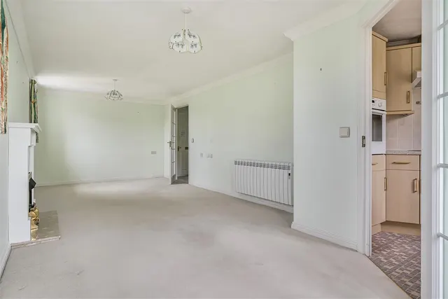 Tylers Close, Lymington, SO41, photo 3