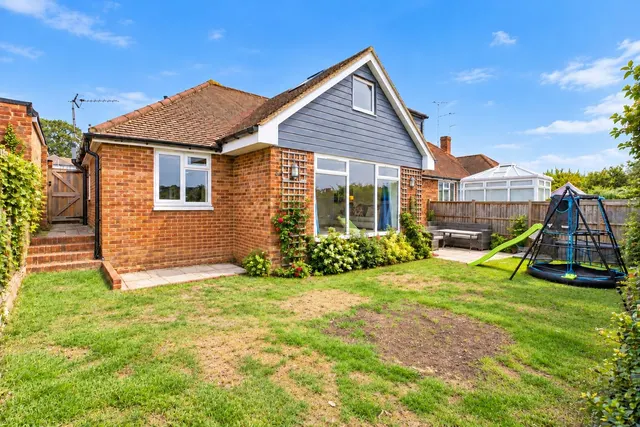 Churchfield, Harpenden, AL5, photo 3
