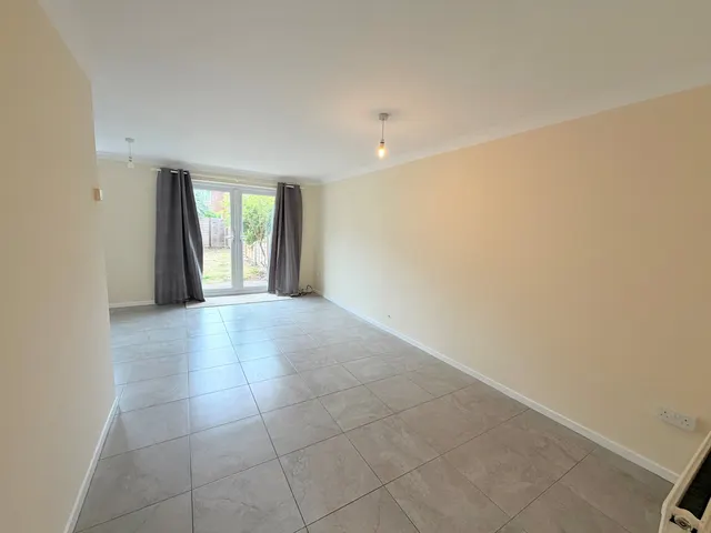 Darent Place, Didcot, OX11, photo 2