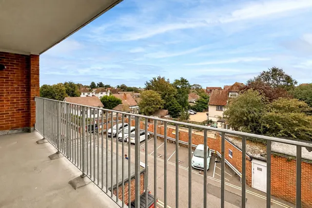 Rustington, Littlehampton, BN16, photo 2
