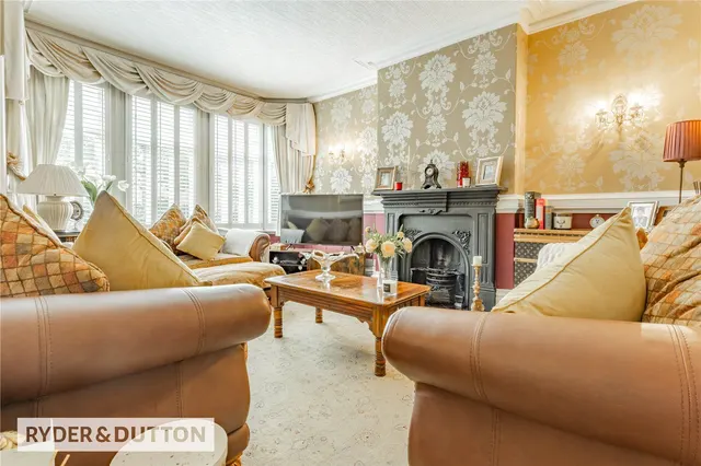 Mellalieu Street, Middleton, M24, photo 3