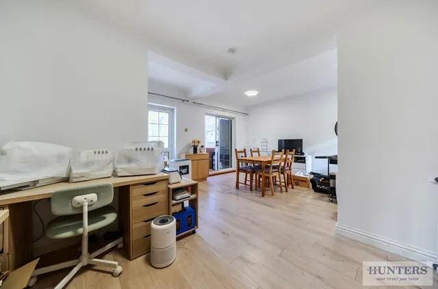 Bexley Road, Nortumberland Heath, DA8, photo 2